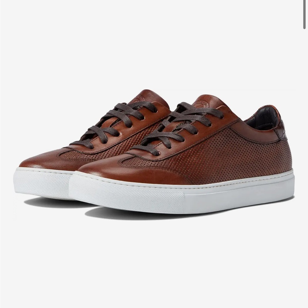 Johnston & Murphy Perfed U Throat Men’s Brown Leather Sneaker